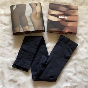 Skims Solutionwear Tight - Onyx s/m - NWT